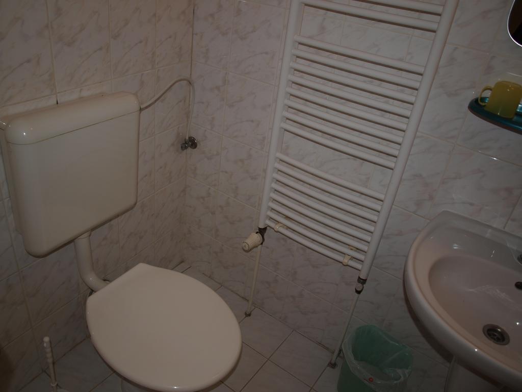 Hotel U Zvonu Кутна Гора Екстер'єр фото