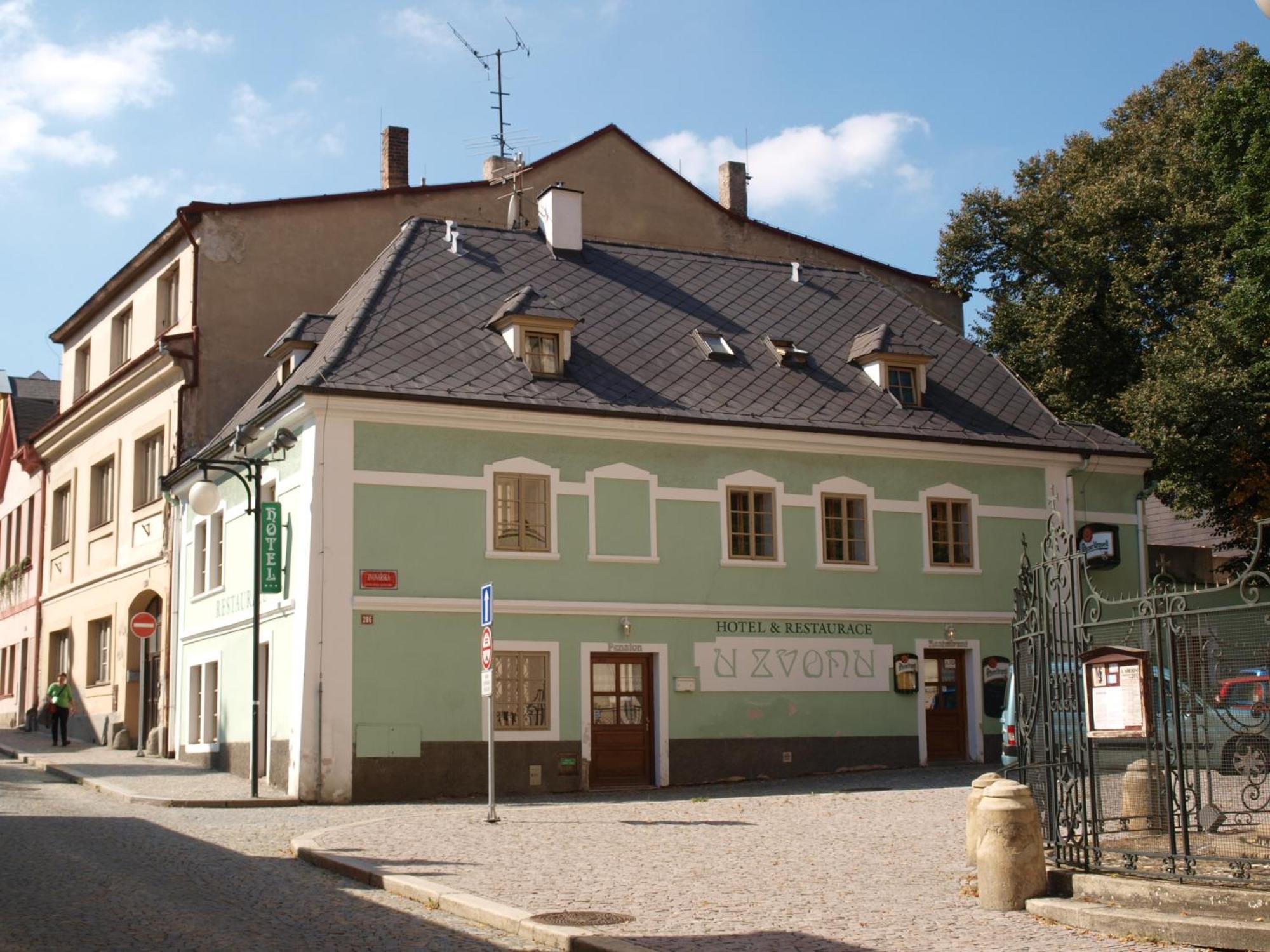 Hotel U Zvonu Кутна Гора Екстер'єр фото