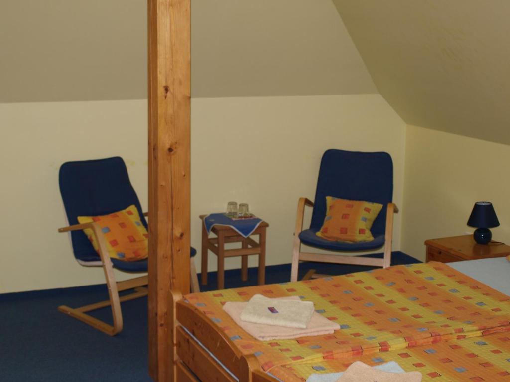 Hotel U Zvonu Кутна Гора Номер фото